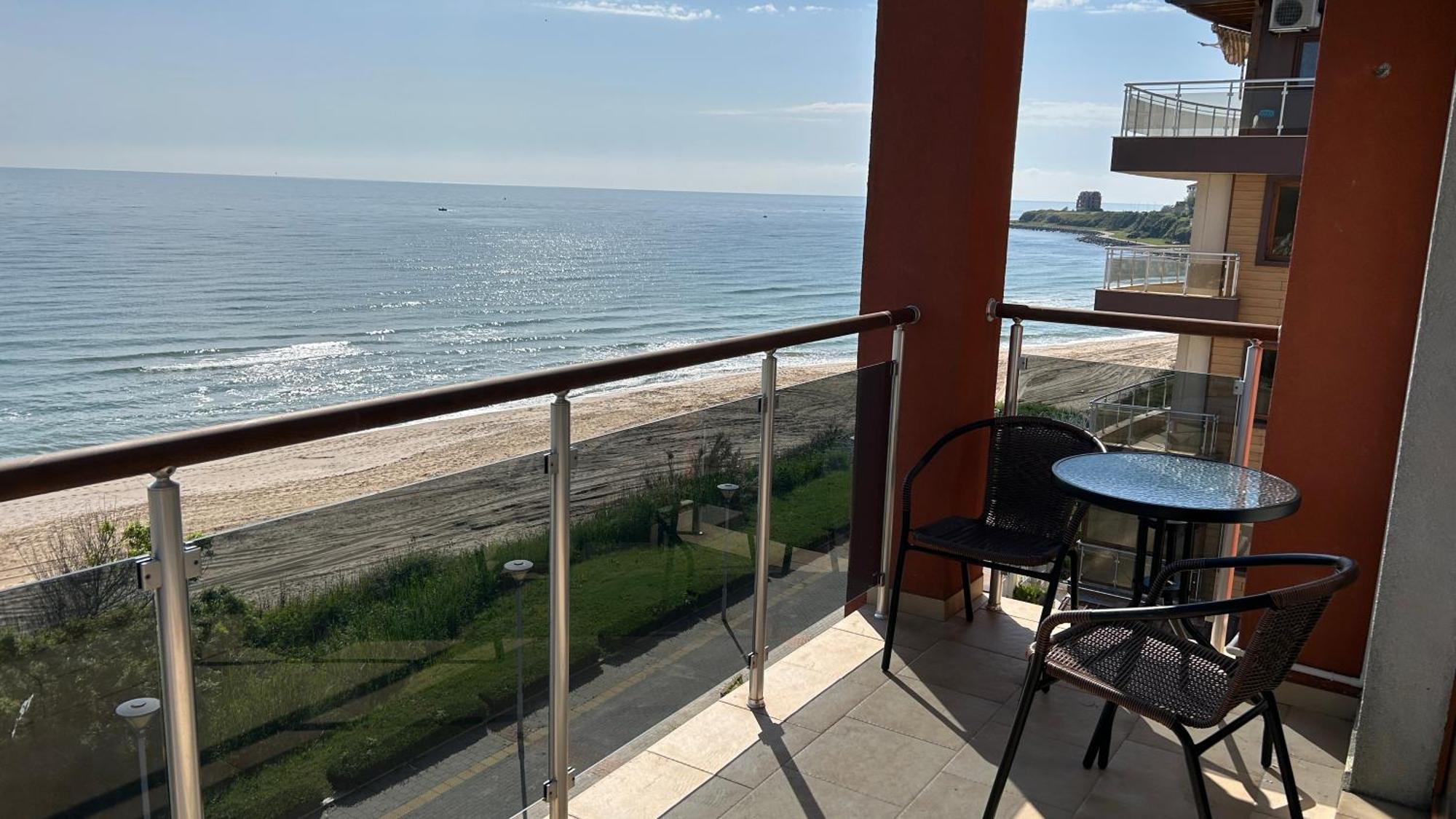 Zigrabay Lovely Appartments Primorsko Exterior photo